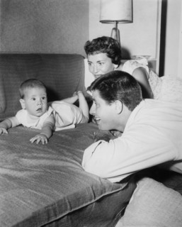 Jerry LEWIS with wife and child