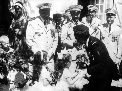 Josephine BAKER receives Cross of the Legion of Honor