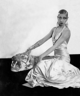 Josephine BAKER on tiger skin
