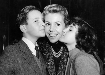 Helene CORDET with her children Max and Louise, London 1954