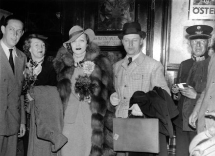 Marlene DIETRICH with husband Rudolf SIEBER, 1937