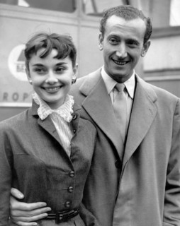 Audrey HEPBURN with her fiancé James HANSON, 1952