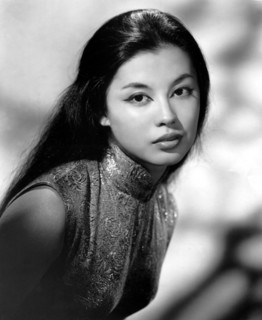France NUYEN, portrait