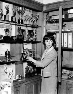 Gina LOLLOBRIGIDA with her awards