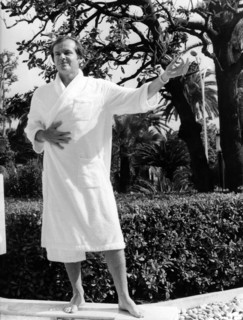 Jack NICHOLSON in a bathrobe in Cannes, 1974