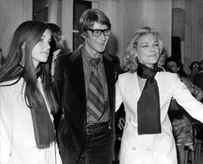 Lauren BACALL, daughter Lesley and Yves SAINT LAURANT, Paris 1968