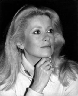 Catherine DENEUVE, portrait