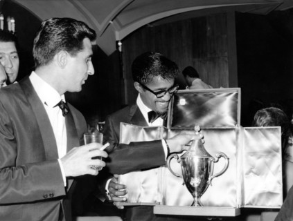 Gilbert BÉCAUD and Sammy DAVIS JR., 1961