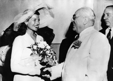 Wedding of Rita HAYWORTH and Ali KHAN