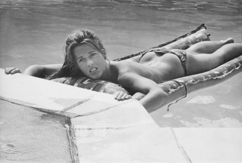 Jane FONDA on an air mattress