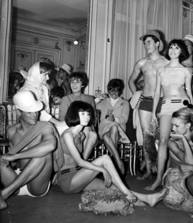 Francoise SAGAN, Jeanne MOREAU and Florence MALRAUX at Cardin, 1963
