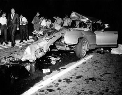 Jayne MANSFIELD died in an accident