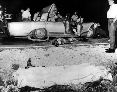 Jayne MANSFIELD died in an accident