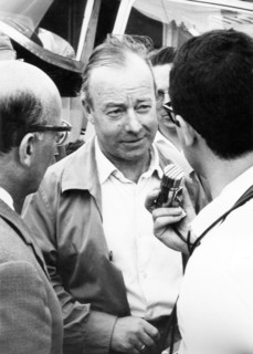 Heinz RÜHMANN gives an interview