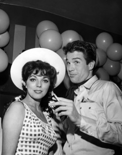 Joan COLLINS and Warren BEATTY