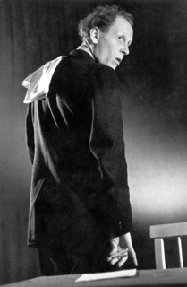 Gert FRÖBE, appearance in the cabaret 'The Colorful Cube', 1947
