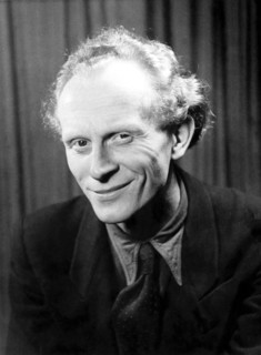 Gert FRÖBE, portrait 1947