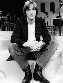 Marius MÜLLER-WESTERNHAGEN in a television studio