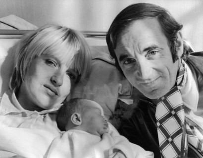 Charles AZNAVOUR with his wife and newborn daughter, 1969