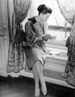 Romy SCHNEIDER with cup, 1958