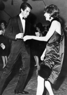 George HAMILTON dancing during a party, Los Angeles