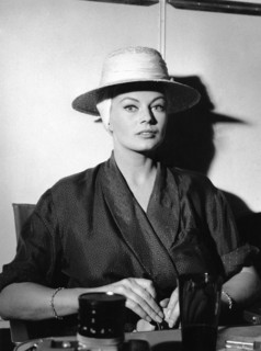 Anita EKBERG filming