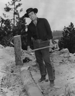 Pernell ROBERTS in "Bonanza"