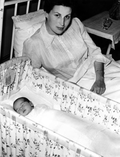 Silvana MANGANO and newborn daughter Raffaella, 1952