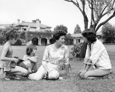 Silvana MANGANO with children Veronica and Raffaela