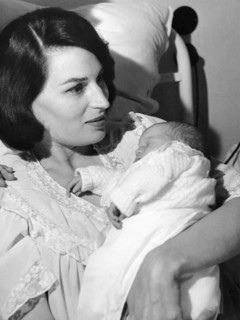 Silvana MANGANO and newborn daughter Francesca