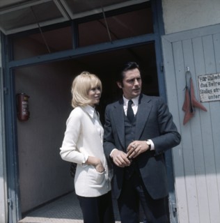 Alain DELON and Mireille DARC in Daglfing