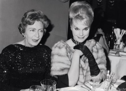 Elke SOMMER and her mother