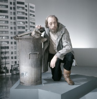 Karl DALL in 'The Computer Show'