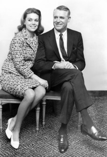 Cary GRANT and Dyan GRANT 1966