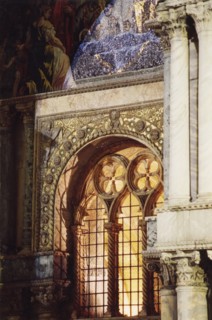 Façade de la Basilique Saint-Marc à Venise.