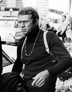 Studio Publicity Still from "Bullitt" Steve McQueen 1968 Warner / Seven Arts   File Reference # 31537_557THA