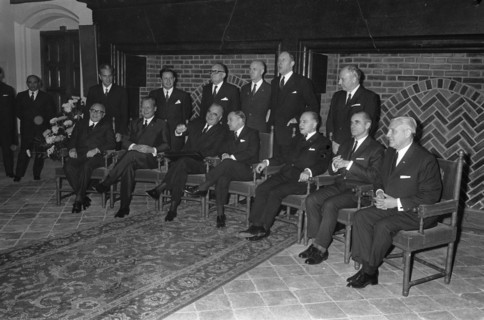EEC Summit in The Hague. Opening. Rumor, Brandt, Pompidou, De Jong, Eyskens, Chaban Delm and Werner, Moro, Thorn Date: 1 December 1969 Location: The Hague, Zuid-Holland Keywords: Openings, conferences...