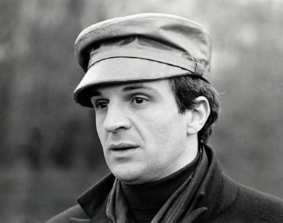 Director Francois Truffaut during a break in filming "Fahrenheit 451", March 28, 1966.   File Reference # 1099_001THA © JRC /The Hollywood Archive - All Rights Reserved