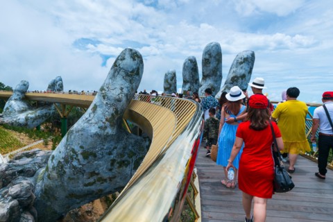 Golden Bridge, Sun World Ba Na Hills, Danang, Vietnam, Asia