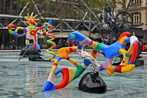 Modern sculpture at the fountain of Place Igor Stravinsky, outside the Centre Pompidou, Paris France.