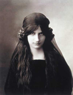 Jeanne Hebuterne was a French artist and muse, often associated with the painter Amedeo Modigliani, known for her portraits and tragic life story.
