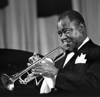 Louis Armstrong, jazz singer, trumpet player, popular, African - American