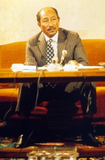 Mar. 30, 1974 - CL10971/4-D.PRESIDENT ANWAR SADAT OF EGYPT.03/30/1974.   PHOTOS(Credit Image: © Globe Photos/ZUMAPRESS.com)