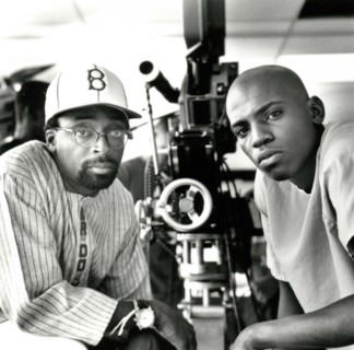Mekhi Phifer and Director Spike Lee on the set of the movie Clockers, 1995