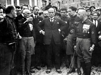 Benito Mussolini, during the march on Rome, with some of the quadruphires: from the left Emilio De Bono, Italo Balbo and Cesare Maria De Vecchi. 28 October 1922