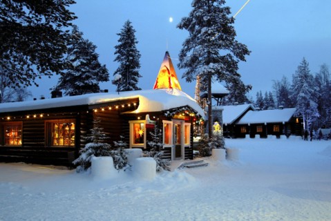 Finland, Lapland, Rovaniemi, 'Santa of Claus Village', building, illuminateds, dusk Scandinavia, Finnish Lapland, close polar circle, town, 'Santa of Claus Office', house, light, Christmas decoration,...