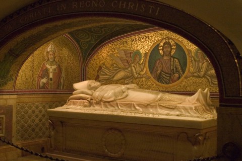 Christianity crypt culture grave Pius XI pope religion Saint Peter basilica Vatican
