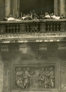 Pope Pius XI facing the balcony, Vatican City 1930s