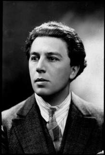 1927 , Paris , FRANCE : The founder of Surrealism french poet, writer , anarchist and anti-fascist André BRETON ( 1896 - 1966 ), photo by Henri Manuel