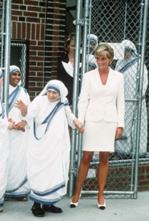 Princess Diana meets Mother Teresa in New York in 1997